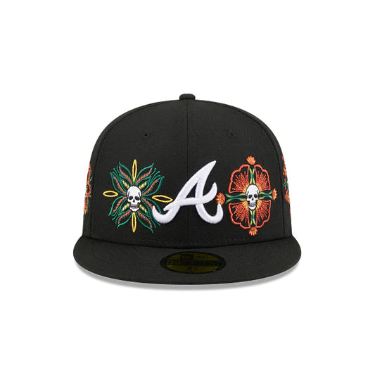 Atlanta Braves MLB Skull and Flowers 59FIFTY Cerrada