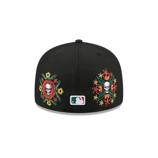 Chicago White Sox MLB Skull and Flowers 59FIFTY Cerrada (Copia)