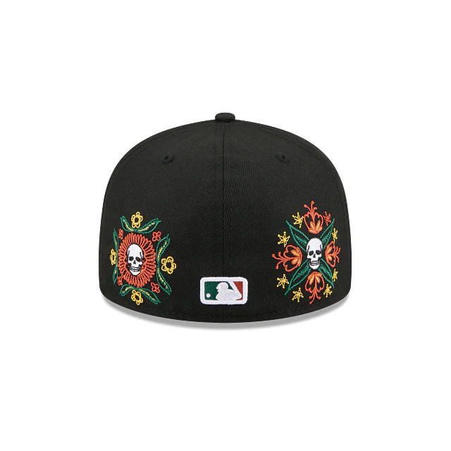 New York Yankees MLB Skull and Flowers 59FIFTY Cerrada